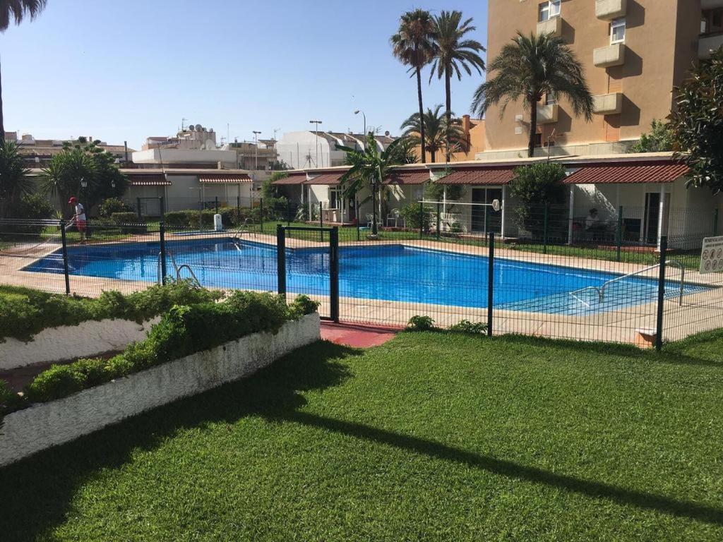 Arpa De Treboles - Carihuela Views! Appartement Torremolinos Buitenkant foto