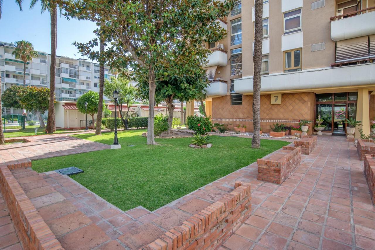 Arpa De Treboles - Carihuela Views! Appartement Torremolinos Buitenkant foto