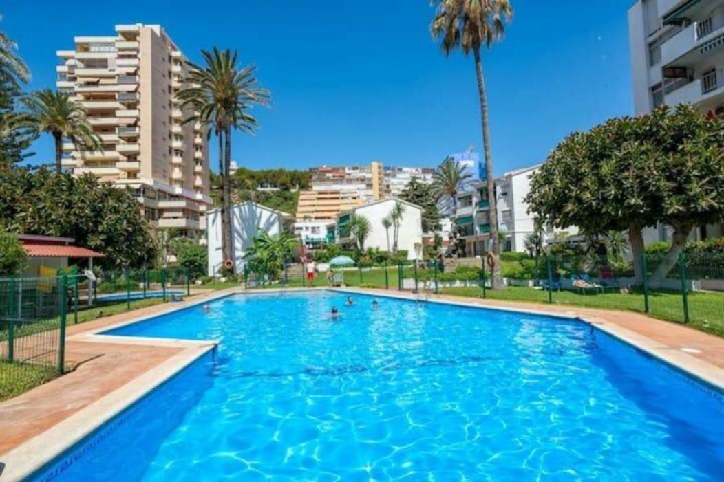 Arpa De Treboles - Carihuela Views! Appartement Torremolinos Buitenkant foto